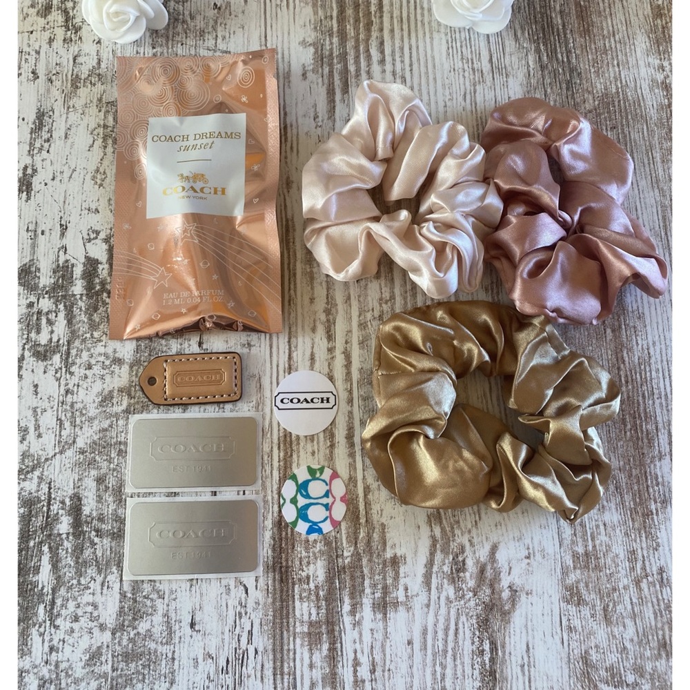 Brand new Coach exclusive bundle